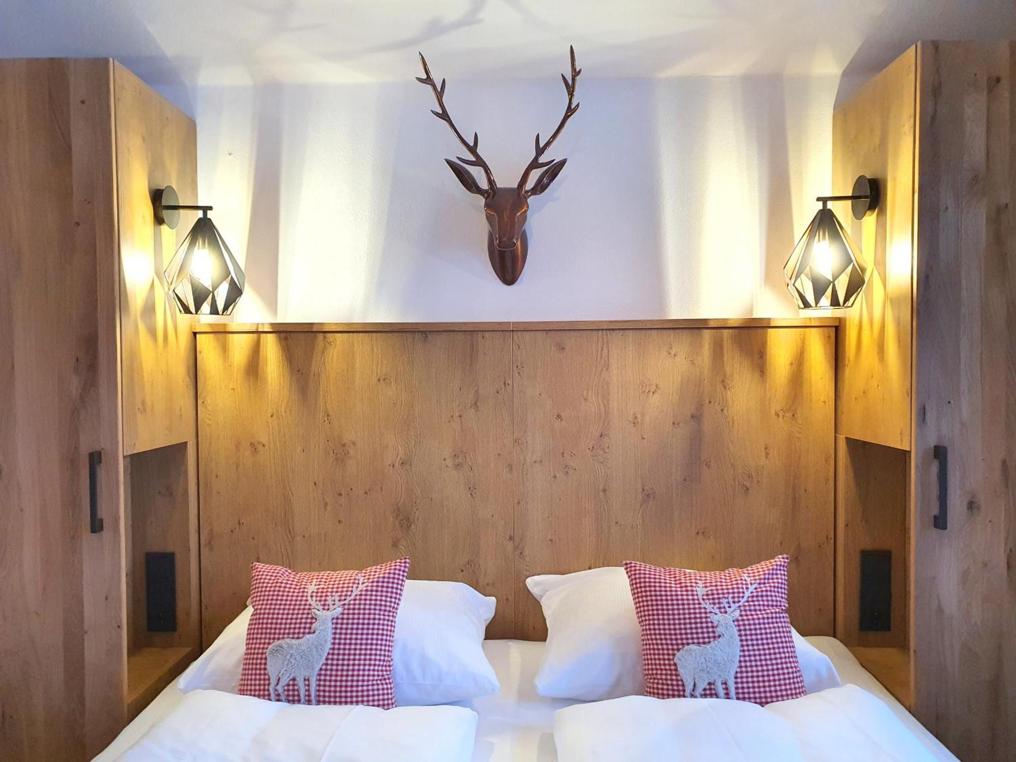 Alpen Chalets Zell Am See Нидернзилль Экстерьер фото